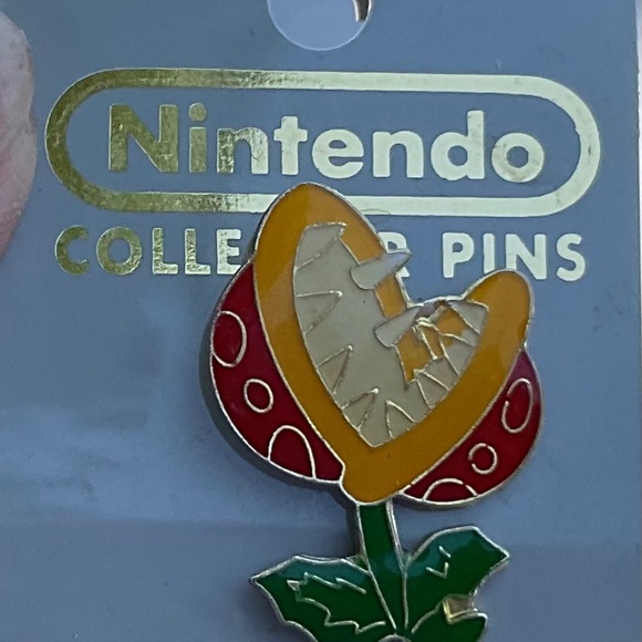 Nintendo Tac Pin 1988 Series A No 14 Fire Flower Collectors New - Picture 1 of 6